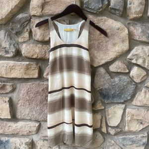 Alice & Olivia XS Tan dress